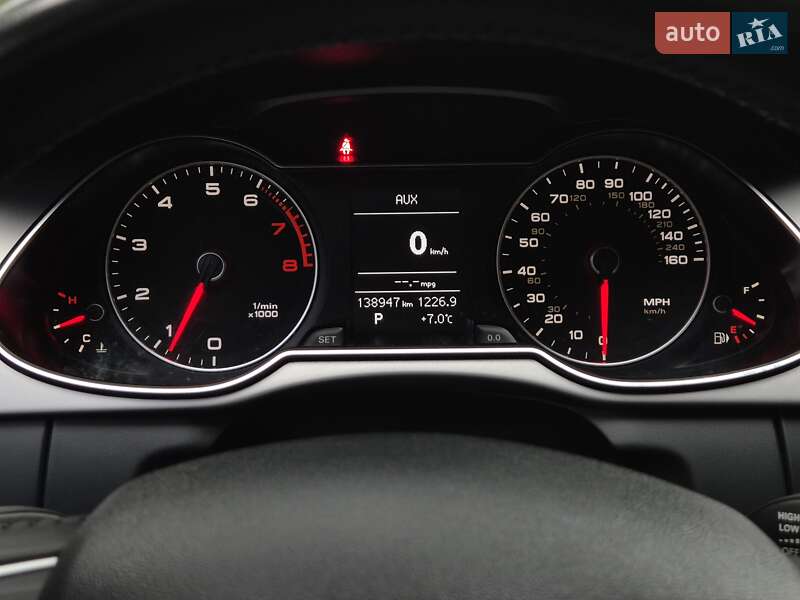 Седан Audi A4 2013 в Киеве
