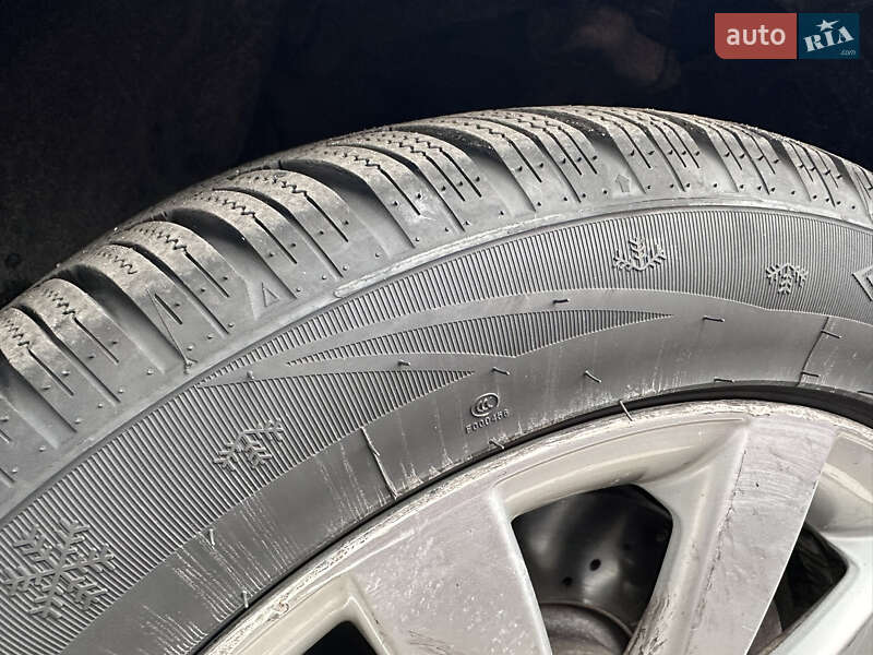 Седан Audi A4 2013 в Шацке