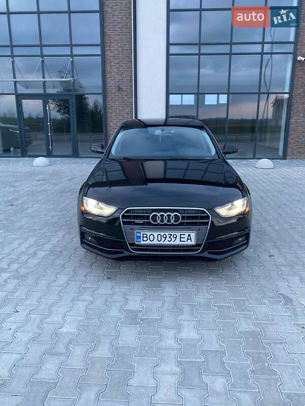 Седан Audi A4 2014 в Тернополе