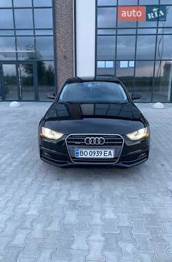 Седан Audi A4 2014 в 
