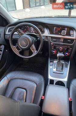 Седан Audi A4 2014 в 