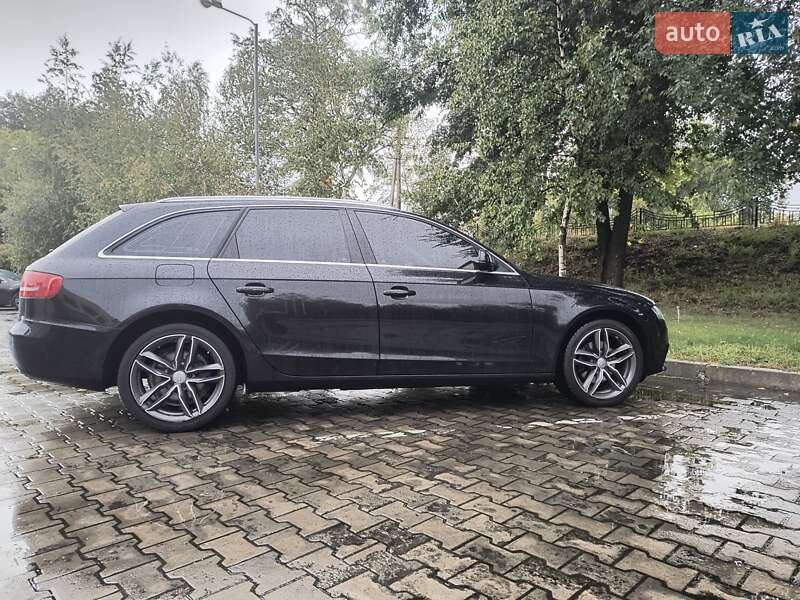 Универсал Audi A4 2009 в Днепре