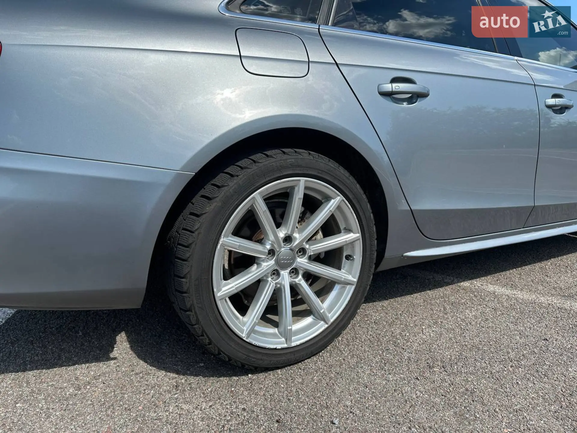 2010 Audi A4 - мініатюра 11