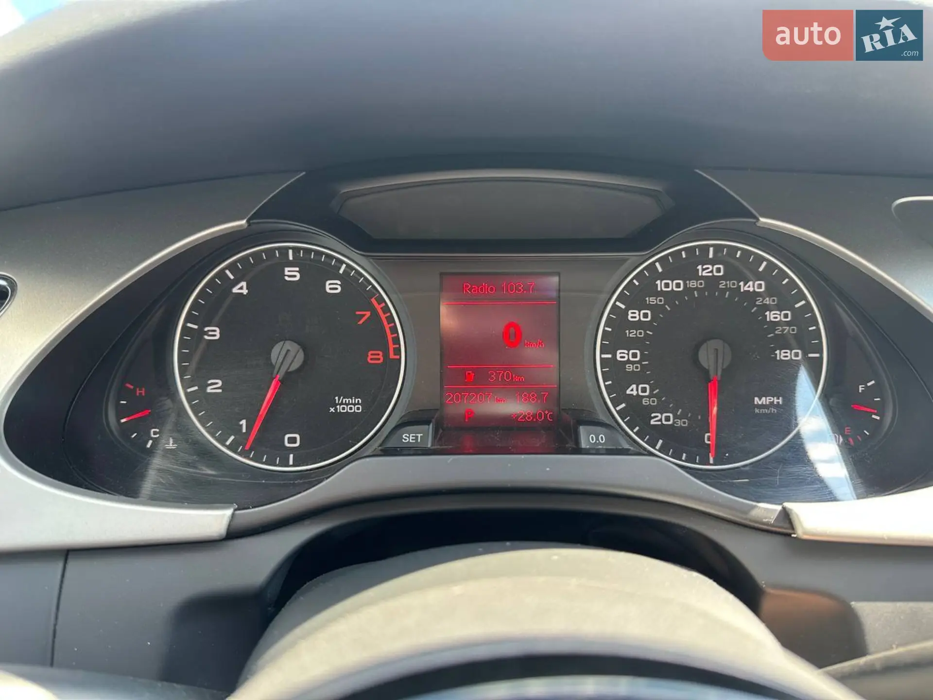 2010 Audi A4 - мініатюра 30
