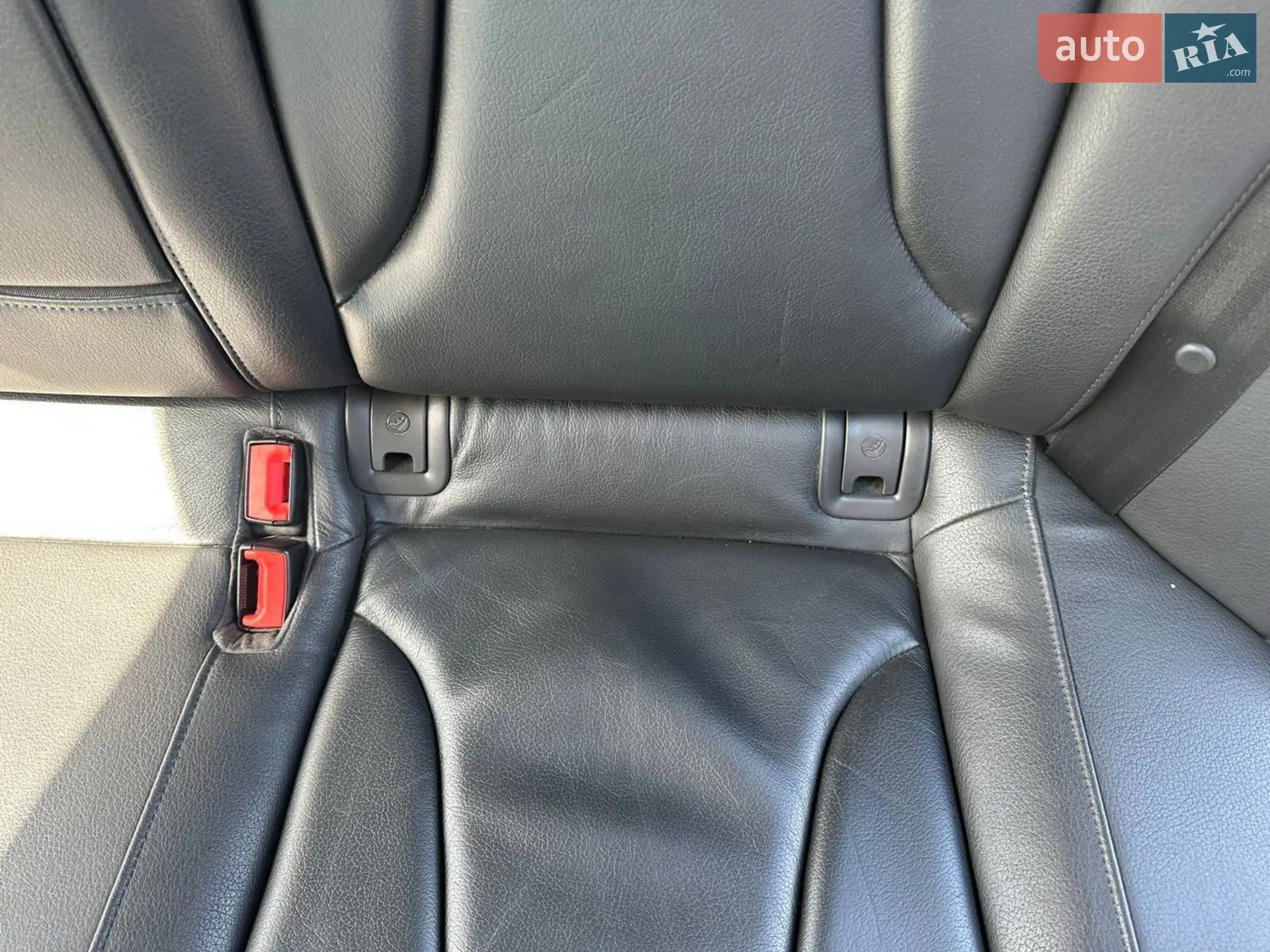 2010 Audi A4 - мініатюра 39