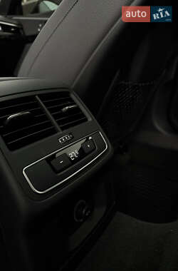 Седан Audi A4 2017 в 