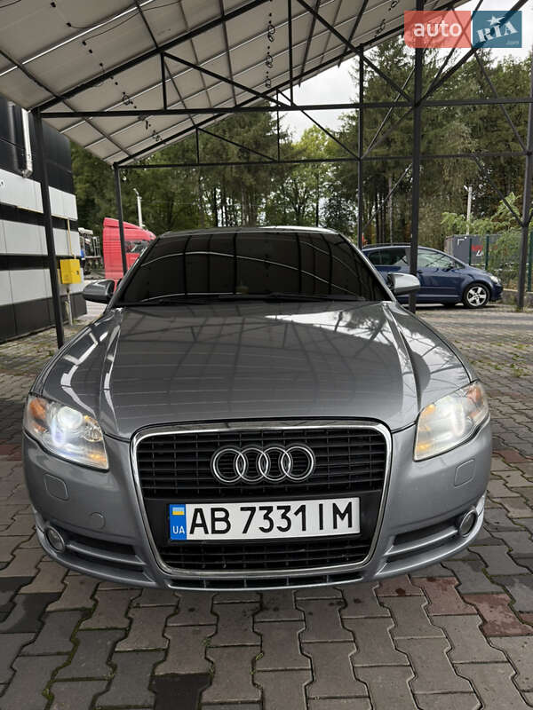 Седан Audi A4 2005 в 