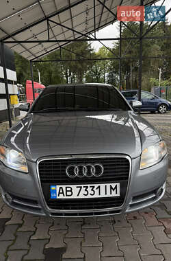 Седан Audi A4 2005 в 