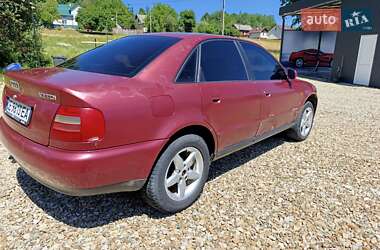 Седан Audi A4 1996 в 