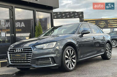 Седан Audi A4 2018 в 