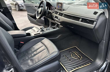 Седан Audi A4 2018 в 