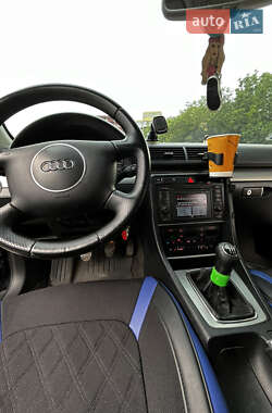 Универсал Audi A4 2003 в 
