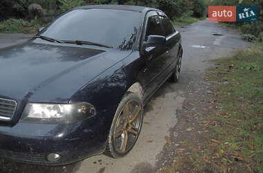 Седан Audi A4 1999 в 