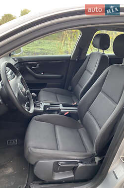 Седан Audi A4 2001 в 