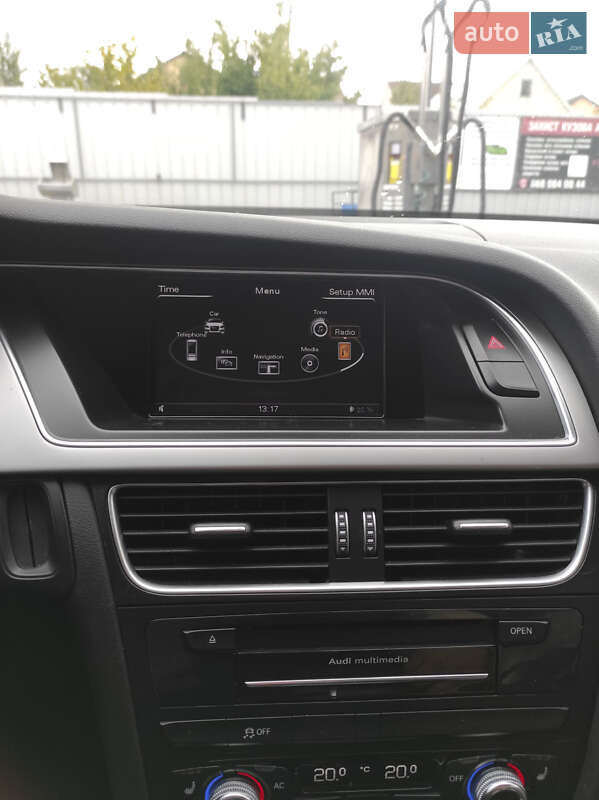 Седан Audi A4 2014 в Луцке