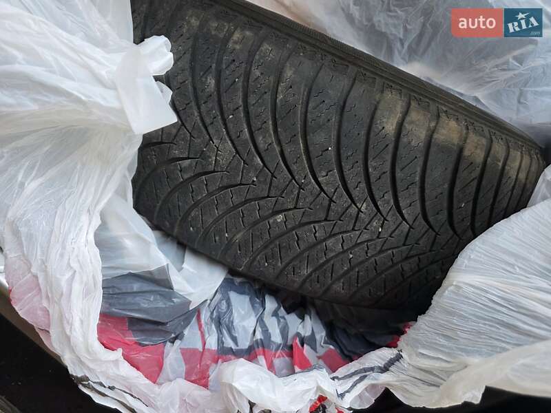 Седан Audi A4 2007 в Ирпене