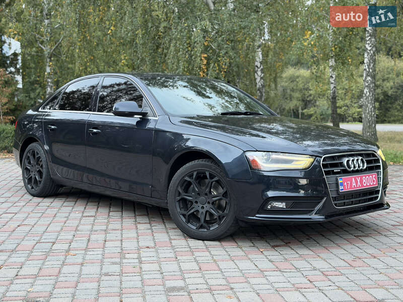Седан Audi A4 2013 в Лубнах
