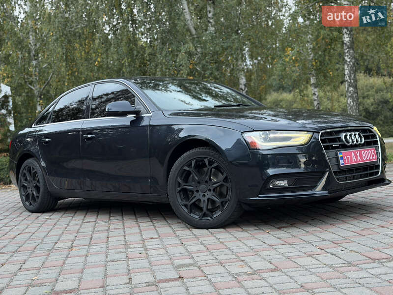 Седан Audi A4 2013 в Лубнах