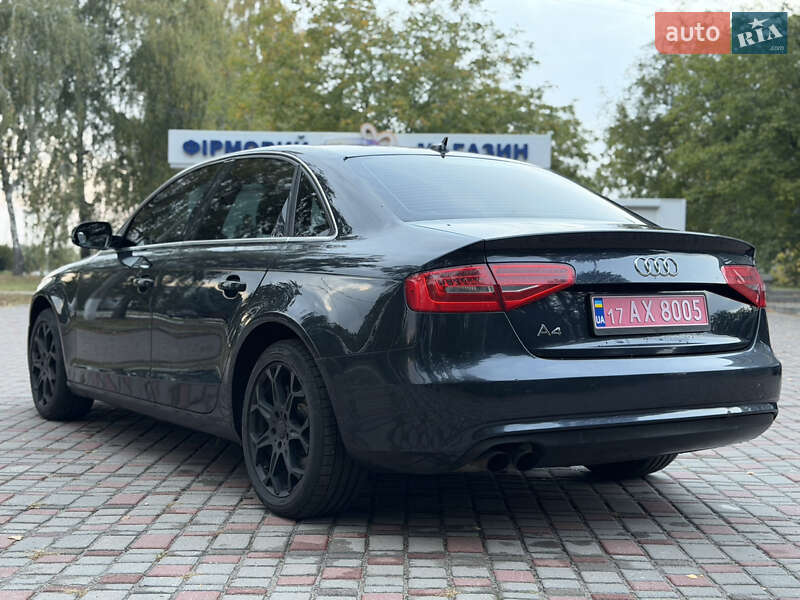 Седан Audi A4 2013 в Лубнах