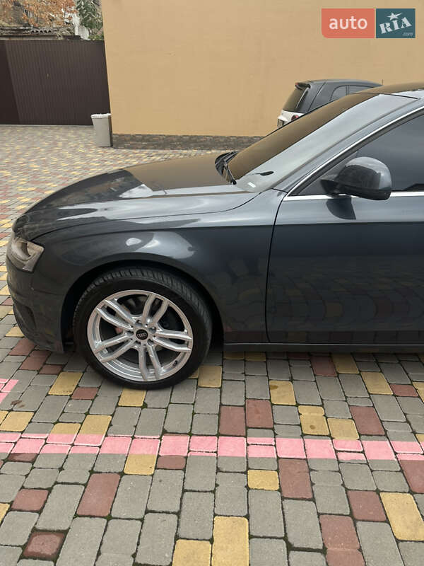 Седан Audi A4 2008 в Одессе