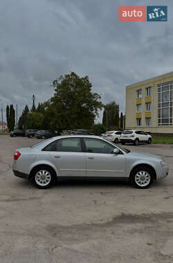 Седан Audi A4 2003 в 