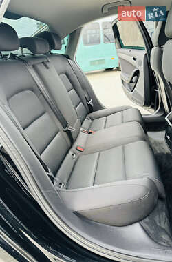 Седан Audi A4 2013 в Киеве