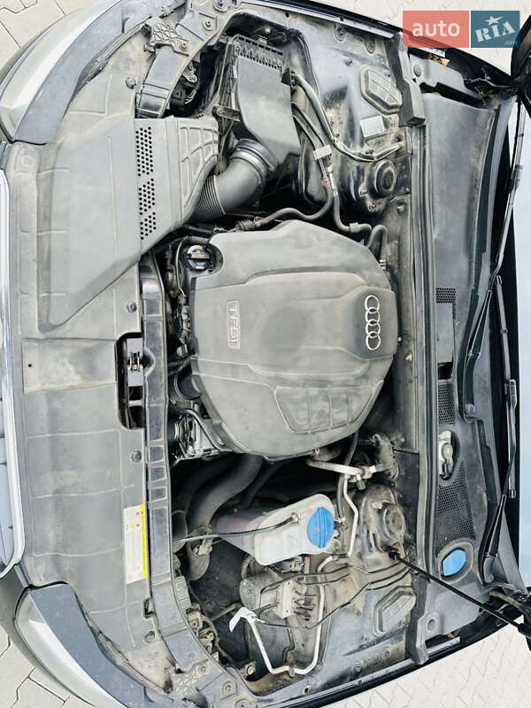 Седан Audi A4 2013 в Киеве