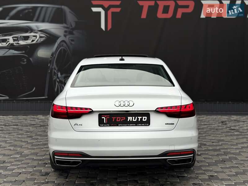 Седан Audi A4 2021 в Львові