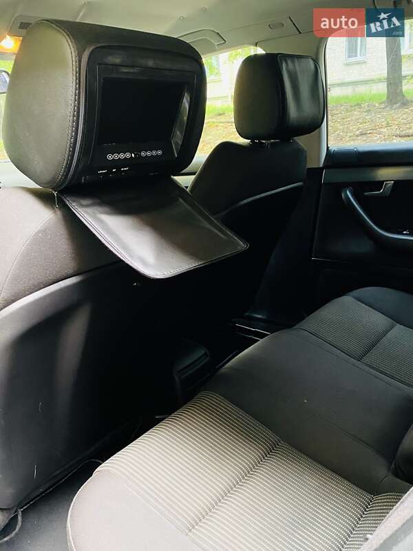 Универсал Audi A4 2005 в Киеве
