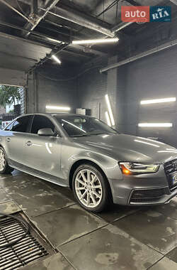 Седан Audi A4 2015 в Киеве
