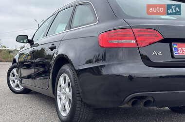 Універсал Audi A4 2010 в 