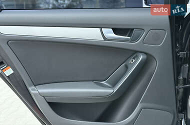 Седан Audi A4 2014 в 