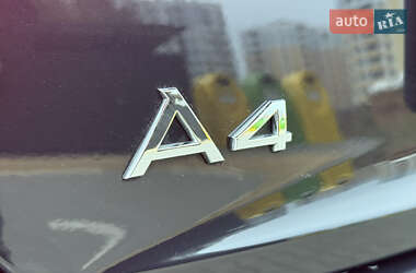 Седан Audi A4 2014 в 