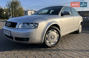 Седан Audi A4 2004 в 