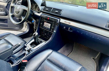 Седан Audi A4 2001 в 