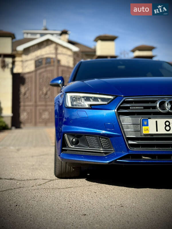 Универсал Audi A4 2016 в Днепре