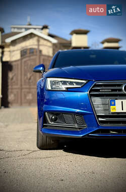 Универсал Audi A4 2016 в 