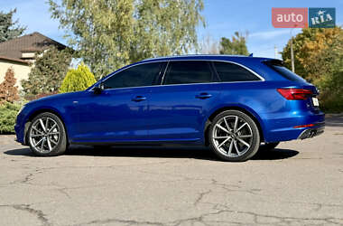 Универсал Audi A4 2016 в 
