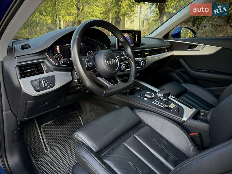 Универсал Audi A4 2016 в Днепре