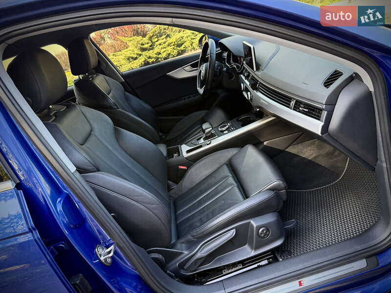 Универсал Audi A4 2016 в Днепре