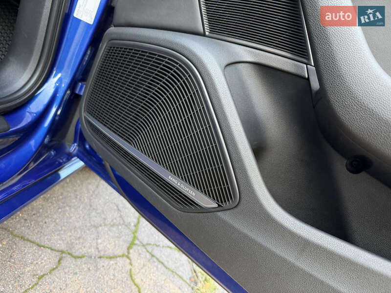 Универсал Audi A4 2016 в Днепре