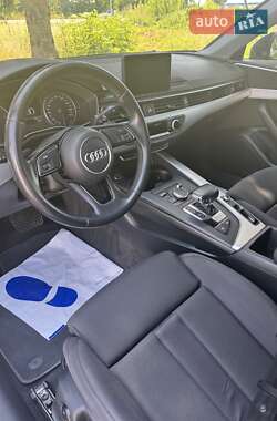 Універсал Audi A4 2018 в 
