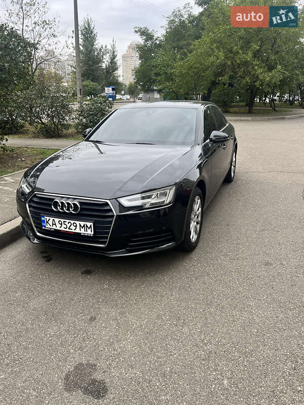 Audi A4 2016