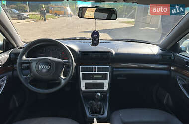 Универсал Audi A4 1999 в 