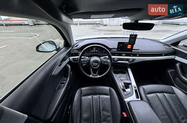 Седан Audi A4 2017 в 