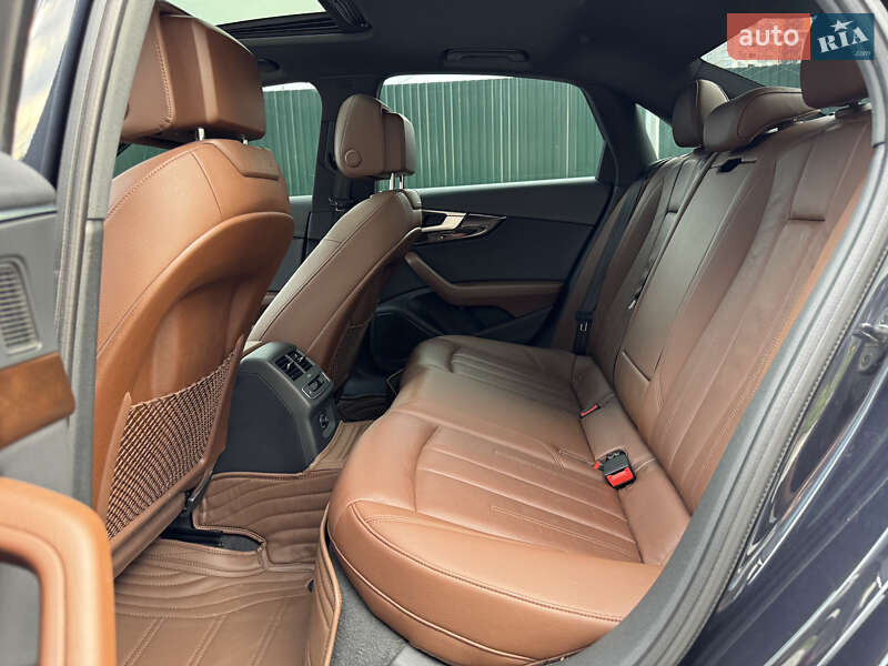 Седан Audi A4 2018 в Киеве