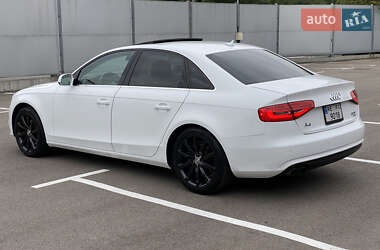 Седан Audi A4 2013 в 