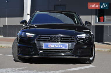 Седан Audi A4 2017 в 