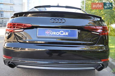 Седан Audi A4 2017 в 