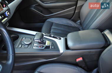 Седан Audi A4 2017 в 